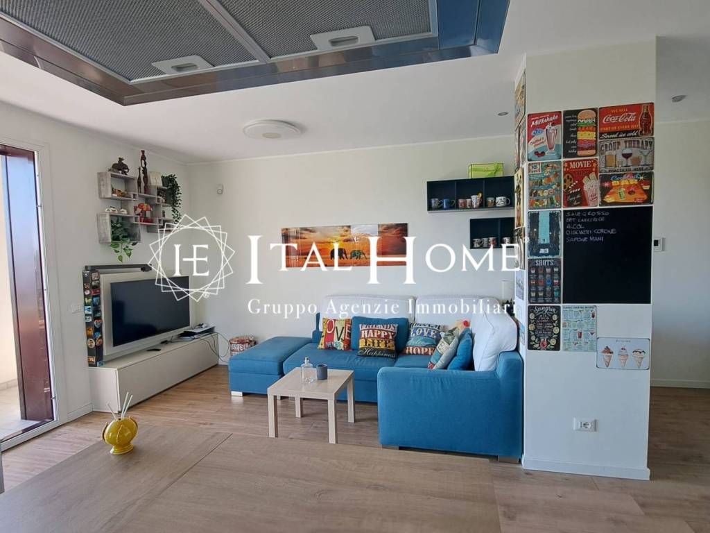 Bilocale via Ettore Ciccotti, Affori, Milano