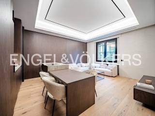 Trilocale viale Tunisia 43, Repubblica, Milano