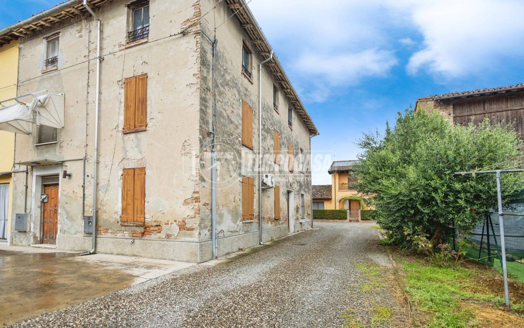 Casa indipendente in vendita a Sissa Trecasali