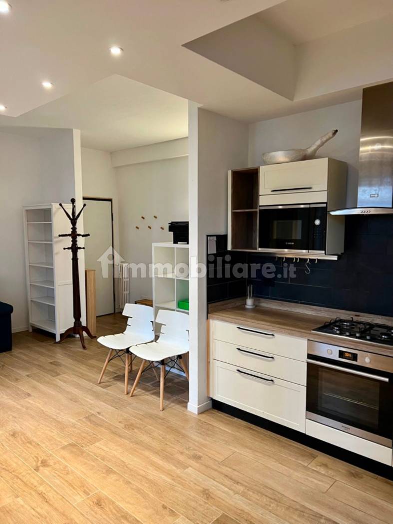 Appartamento in affitto a Varese