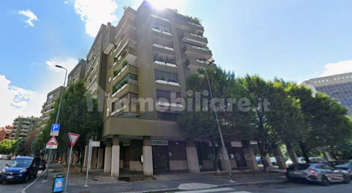 Quadrilocale via Fratelli Fraschini 8, Gratosoglio, Milano