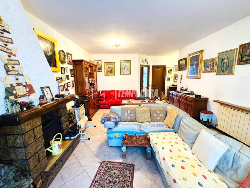 Salone