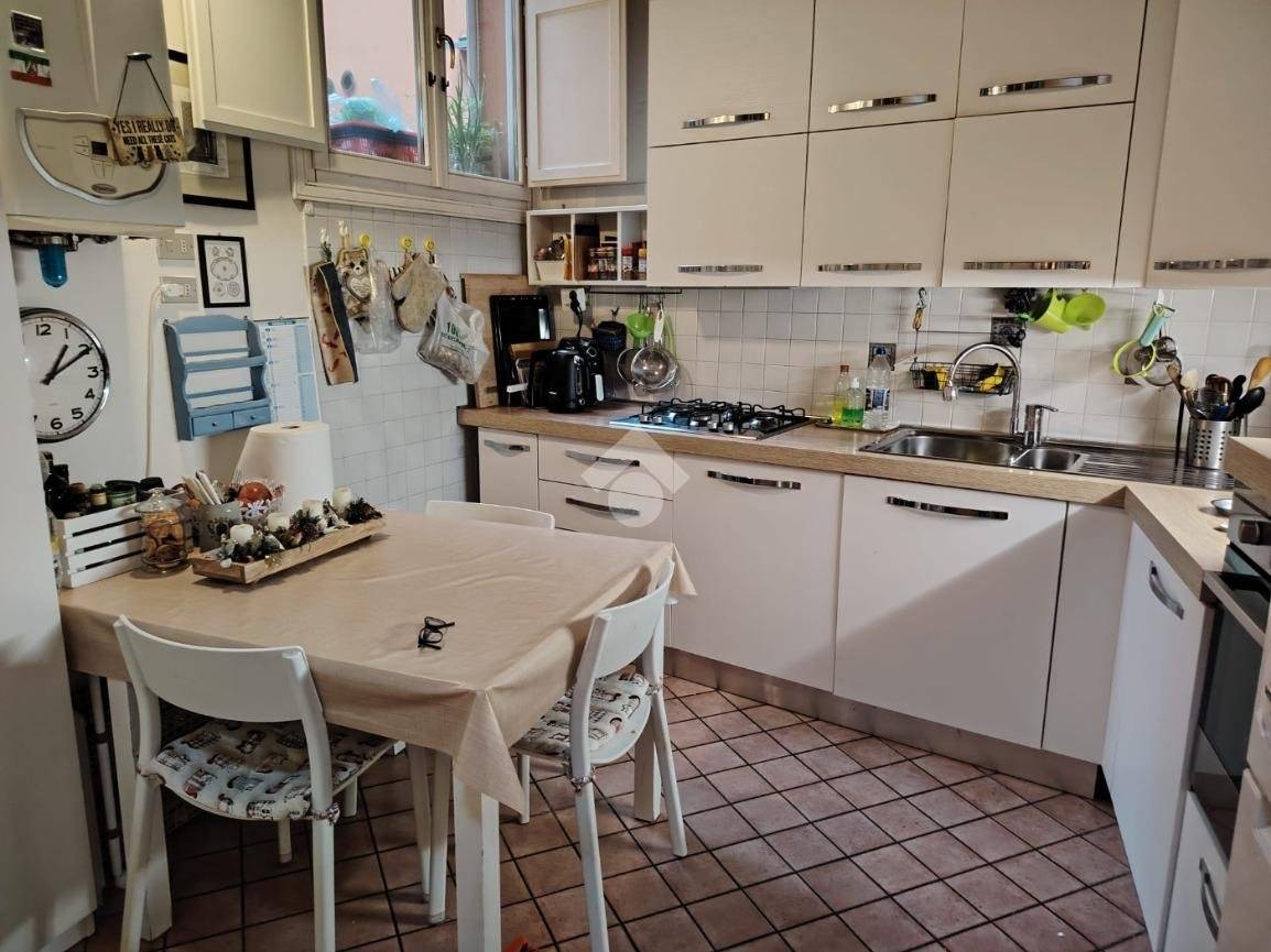 Bilocale ottimo stato, secondo piano, San Donato, Bologna - foto 3