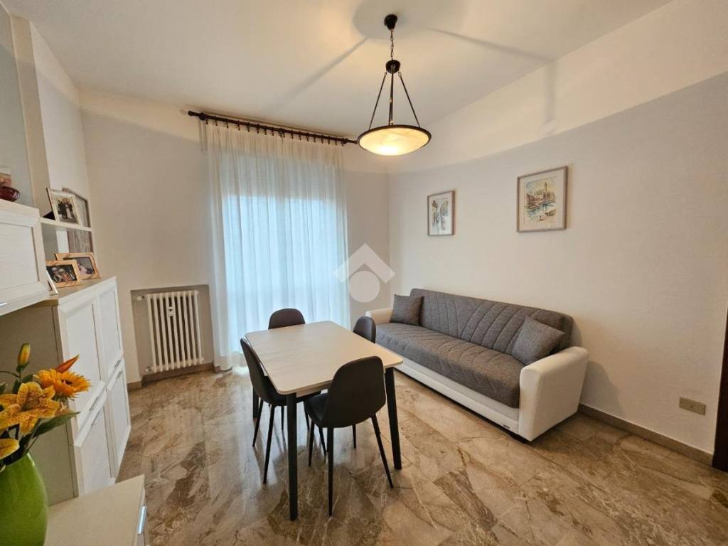 Vendita Appartamento Corbetta. Trilocale in via Filippo Turati 35 ...