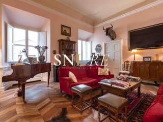 Apartment piazza Santo Spirito, Santo Spirito, Florence