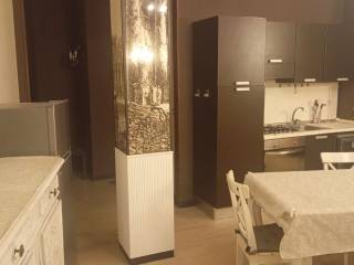 3-room flat corso Eusebio Giambone 1, Lingotto, Turin