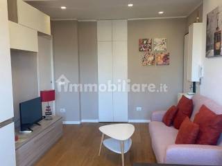2-room flat via Ronchi, Udine, Milan