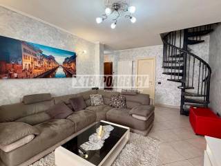 Salone