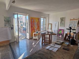 Apartment Vico Vegetti 1, Molo, Genoa