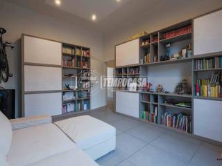 4-room flat via Antonio di Vincenzo, Bolognina, Bologna