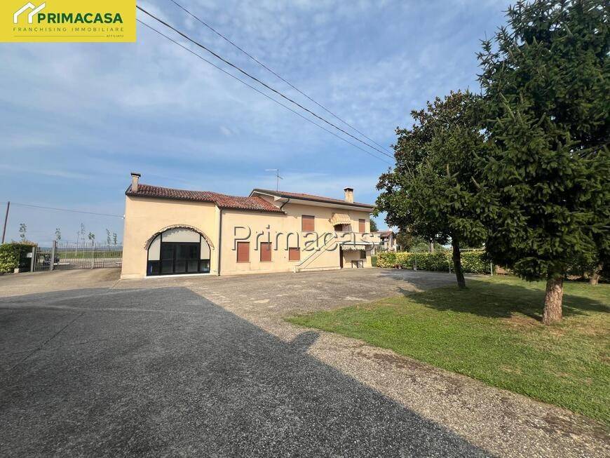 Villa in vendita a Pressana