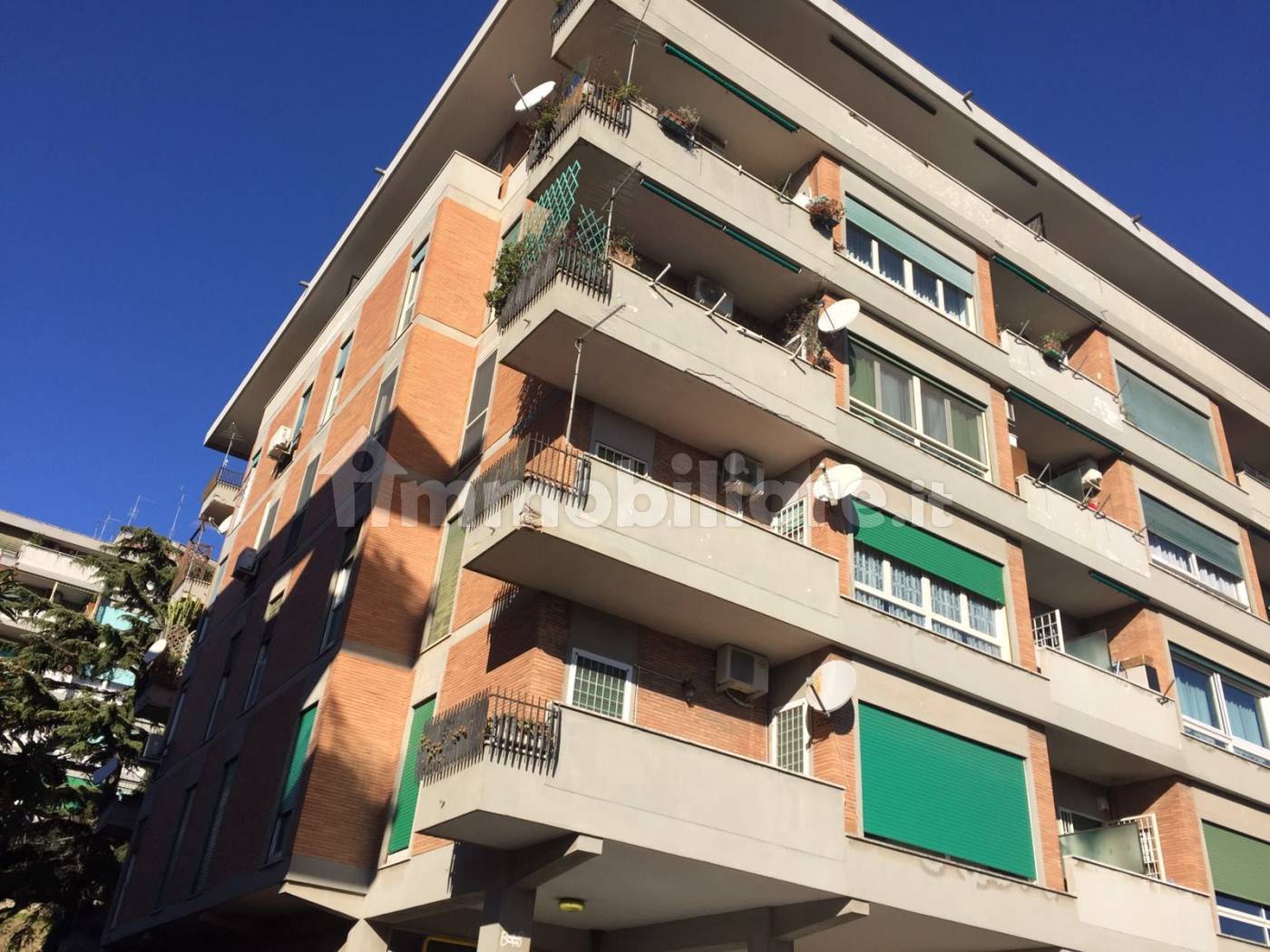 Appartamento in vendita a Roma