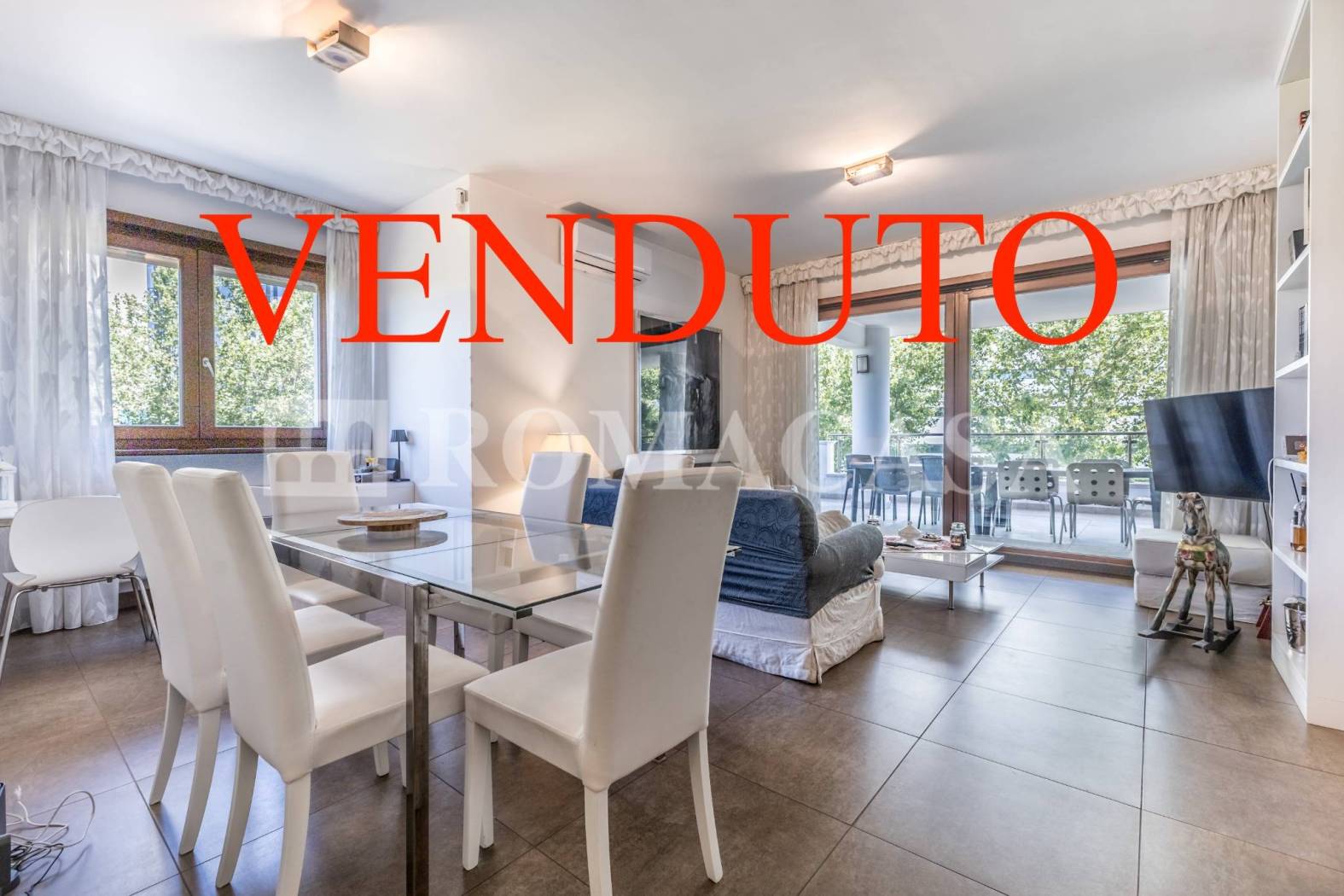 Appartamento in vendita a Roma