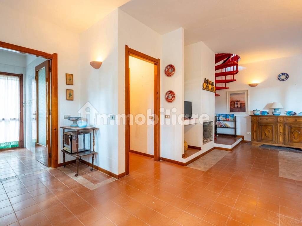 Salone