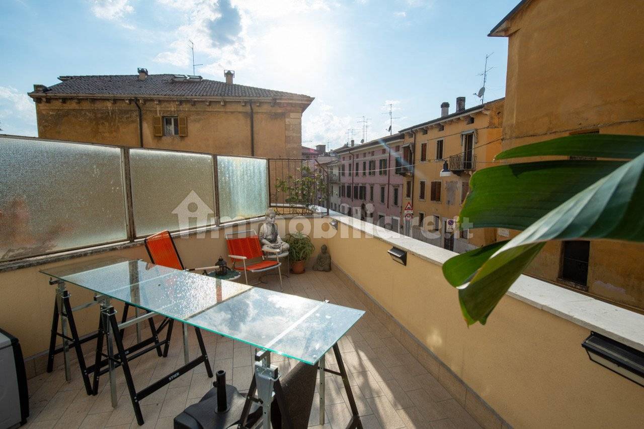 Appartamento in vendita a Verona