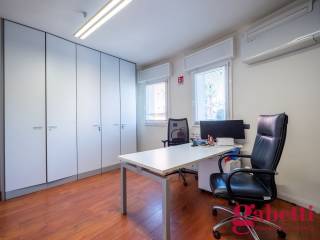 Trilocale via Siusi, 16, Udine, Milano