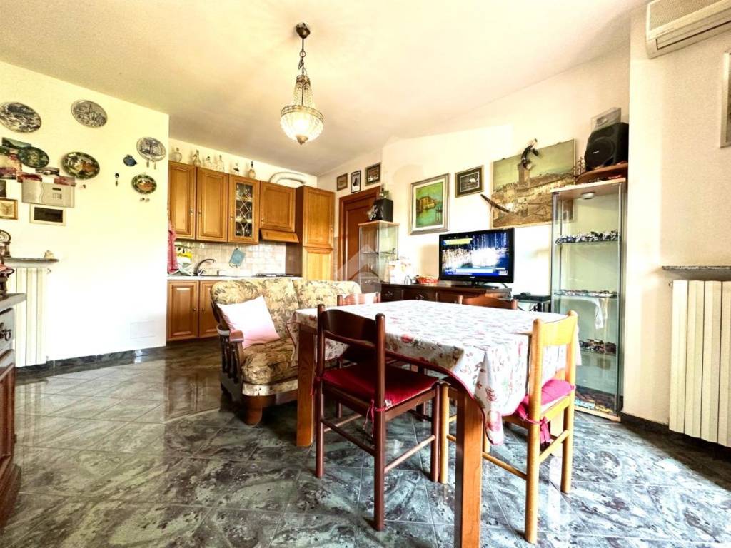 Edilio Raggio Vendita Appartamento Novi Ligure. Bilocale in via Edilio Raggio 91 ...