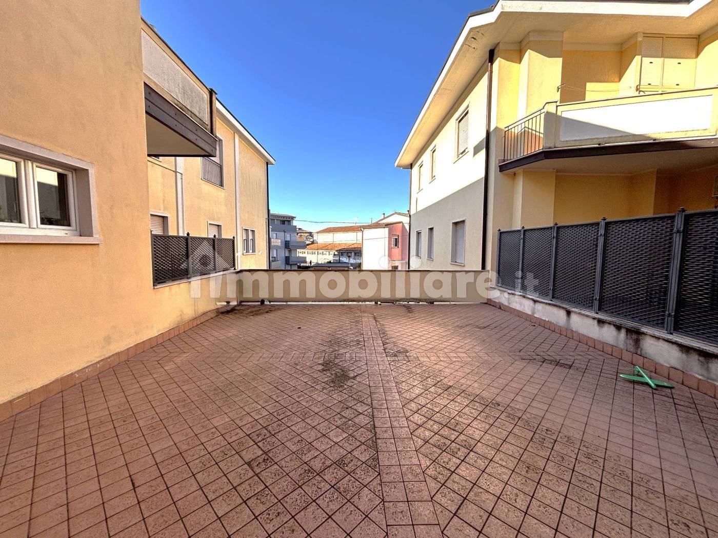 Appartamento in vendita a Bussolengo