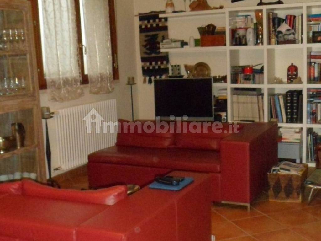Salone