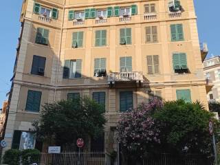 Apartment via Gropallo 10/11, Manin, Genoa
