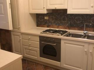 Apartment via Enrico Pessina 73, Museo, Naples