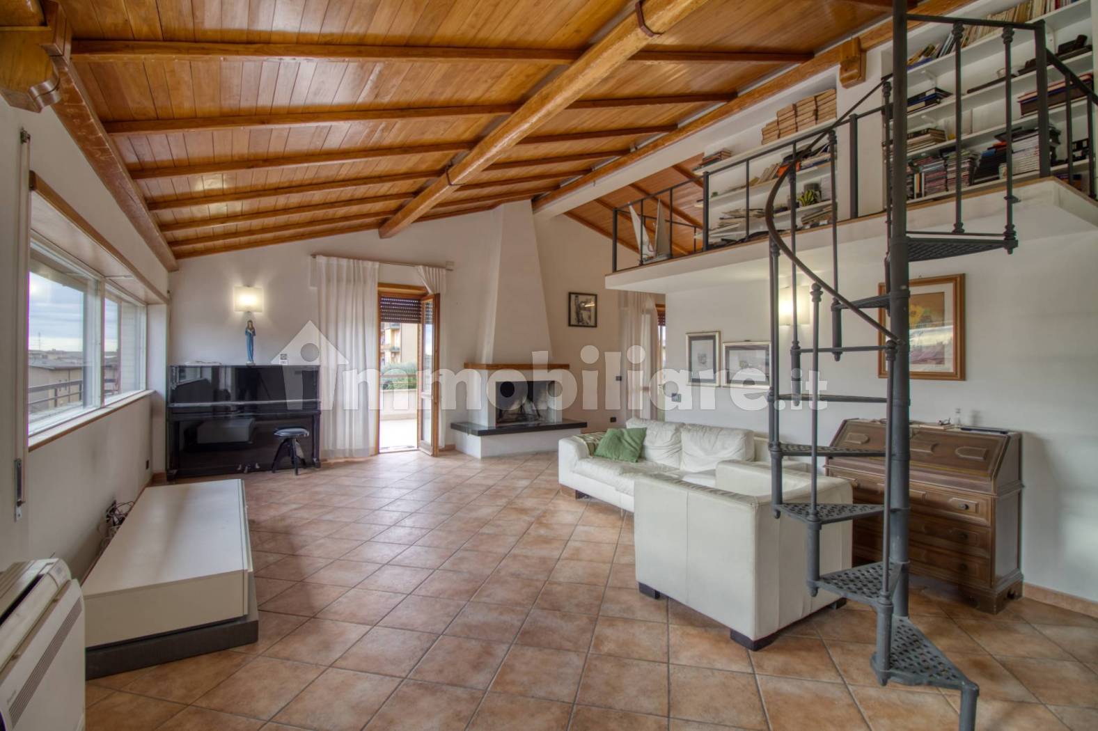 Appartamento in vendita a Roma