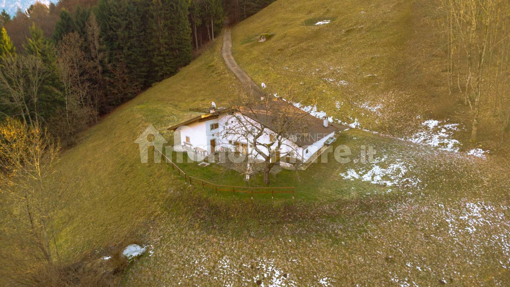 Rustico - Casale in vendita a Valdaone