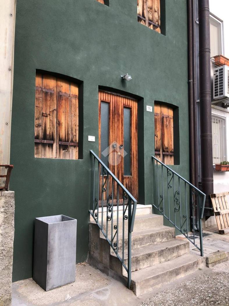 Casa indipendente in vendita a Colceresa