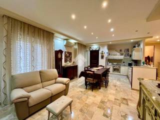 3-room flat via Alagna Giacomo 14, Settecannoli, Palermo