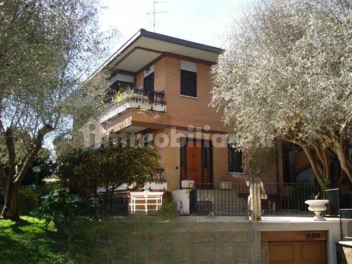 Villa in vendita a Roma