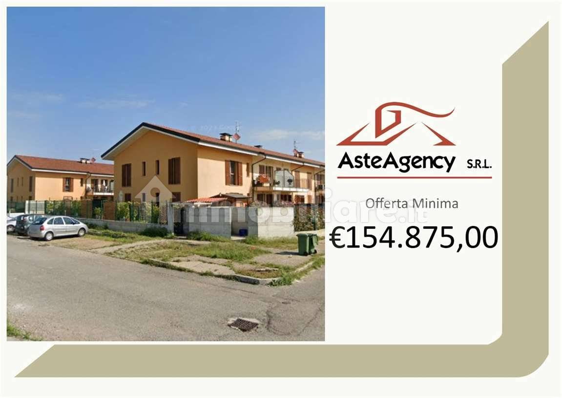 Appartamento in vendita a Robecco sul Naviglio