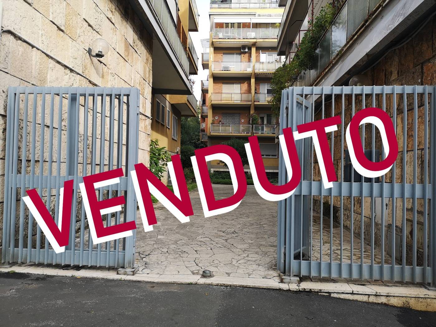 Appartamento in vendita a Roma