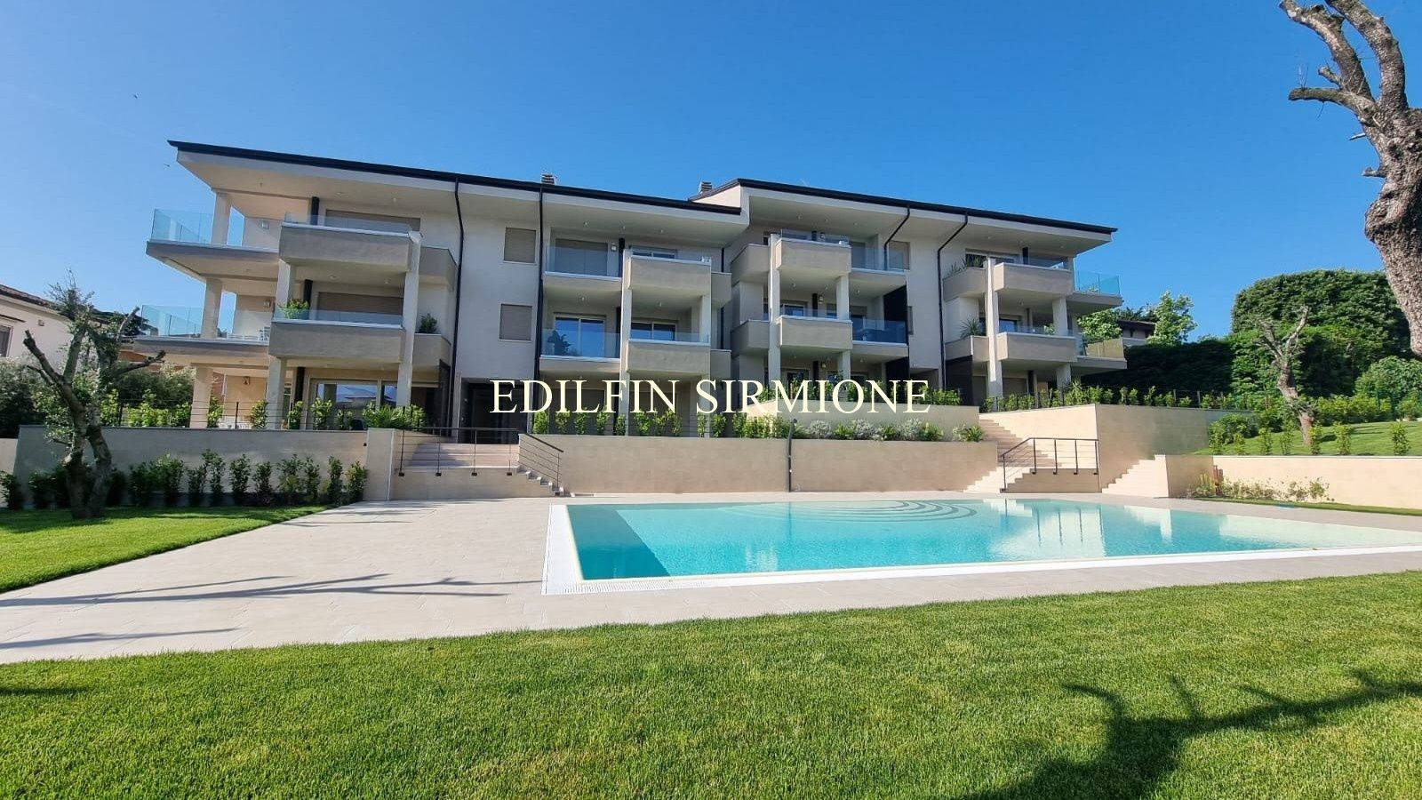 Appartamento in vendita a Desenzano del Garda