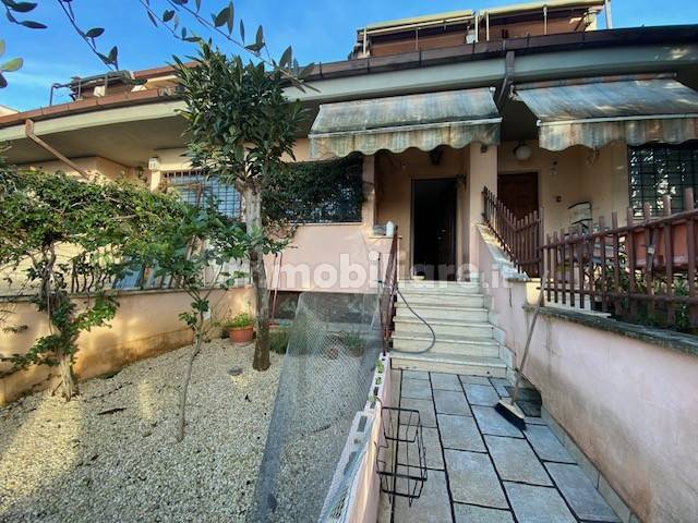 Villetta a schiera in vendita a Guidonia Montecelio