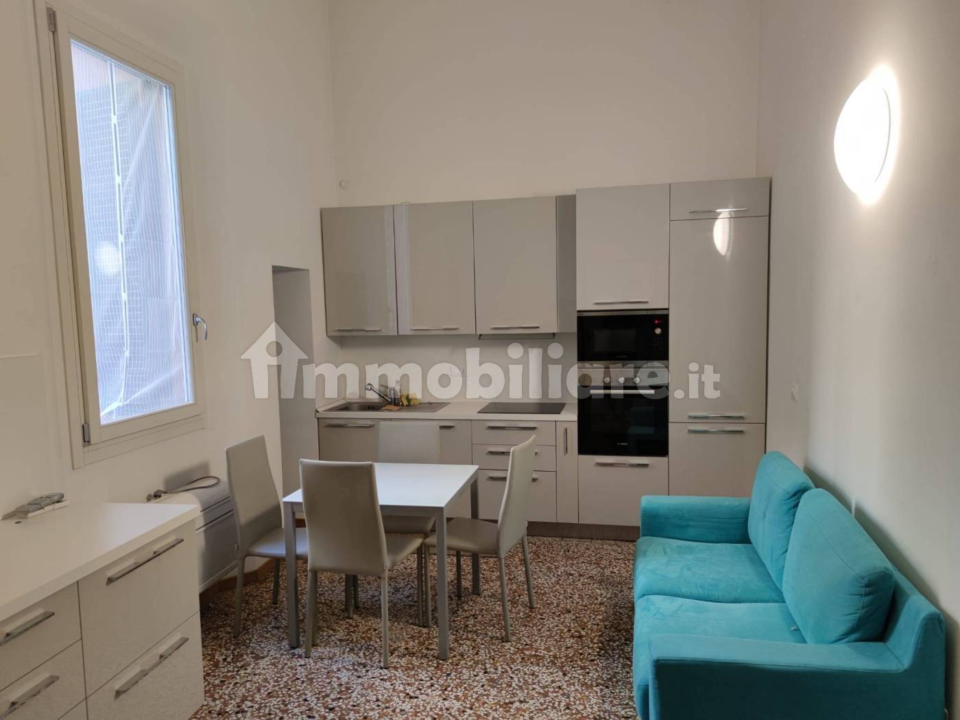 Appartamento in affitto a Bologna