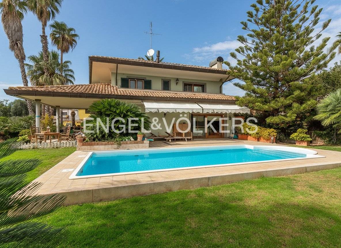 Villa in vendita a Anzio