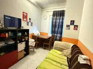 4-room flat Vico Marcello Paglia, Marassi, Genoa
