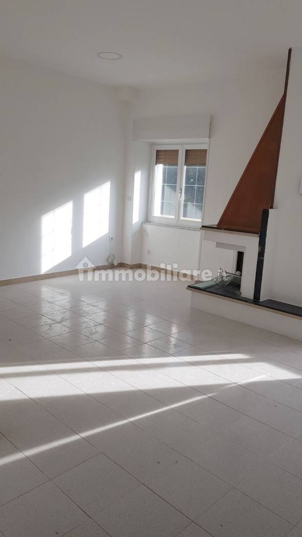 Appartamento in vendita a Salerno