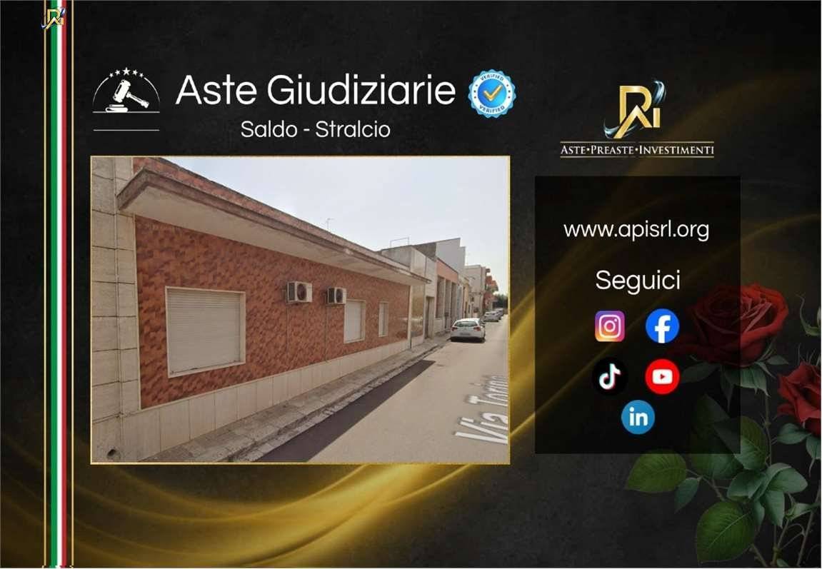 Casa indipendente in vendita a Lizzanello