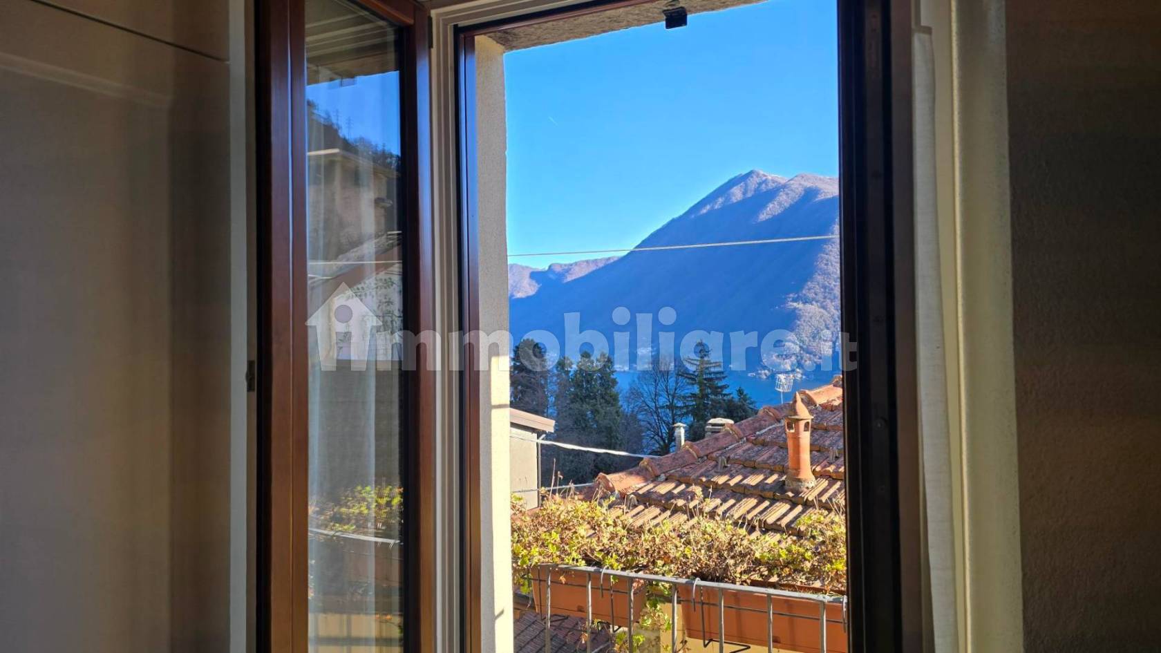 Casa indipendente in vendita a Dizzasco