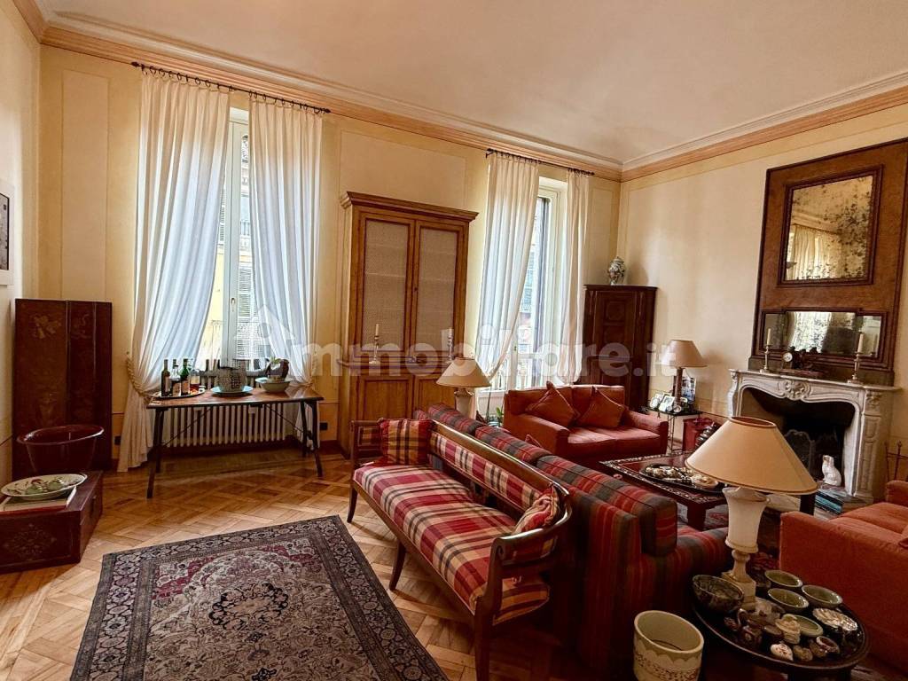 Salone