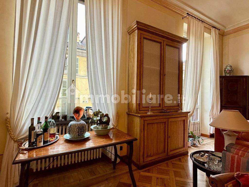 Salone