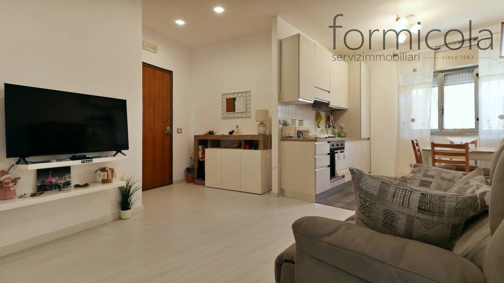 Appartamento in vendita a Napoli