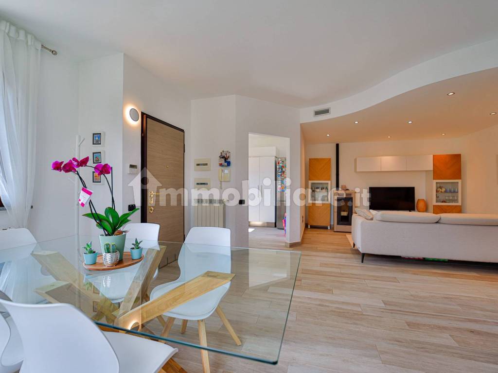 Salone