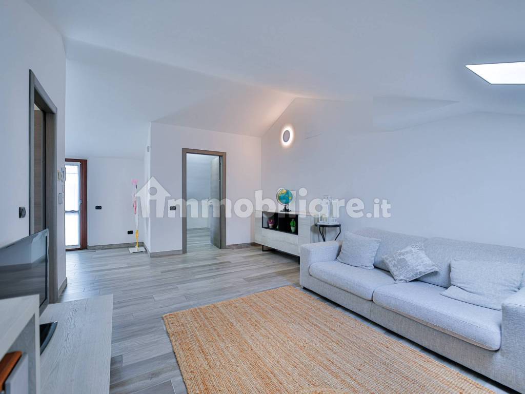 Salone