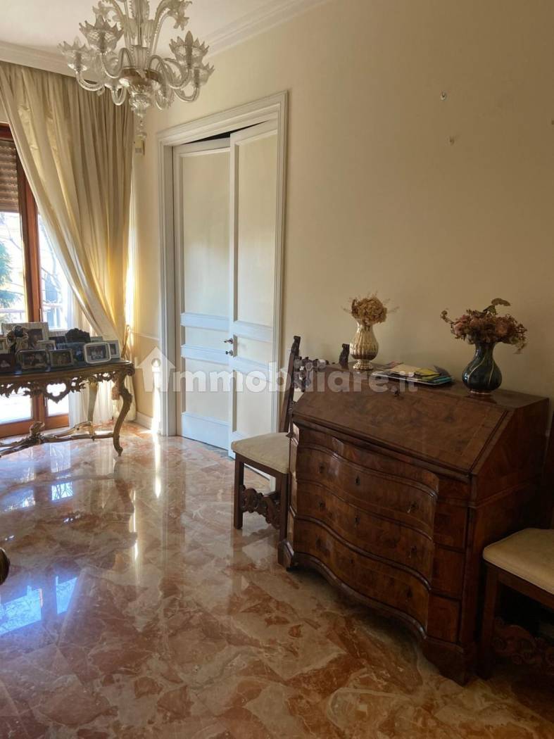 Appartamento in affitto a Modena