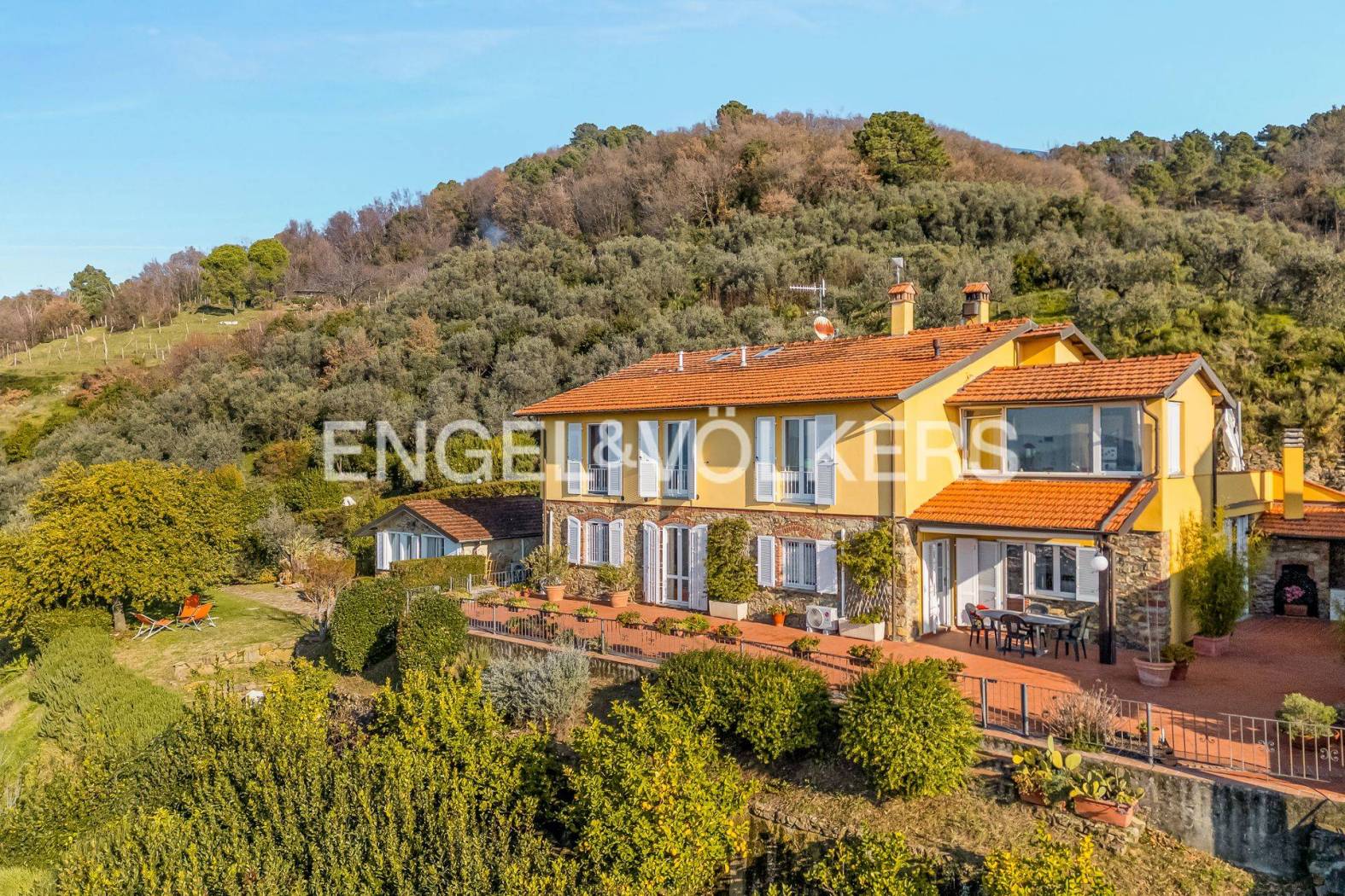 Villa in vendita a Castelnuovo Magra