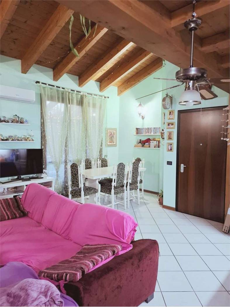 Appartamento in vendita a Casalgrande