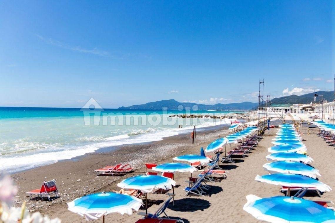 Appartamento in vendita a Lavagna