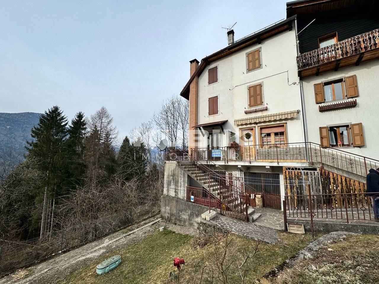 Villa in vendita a Comeglians